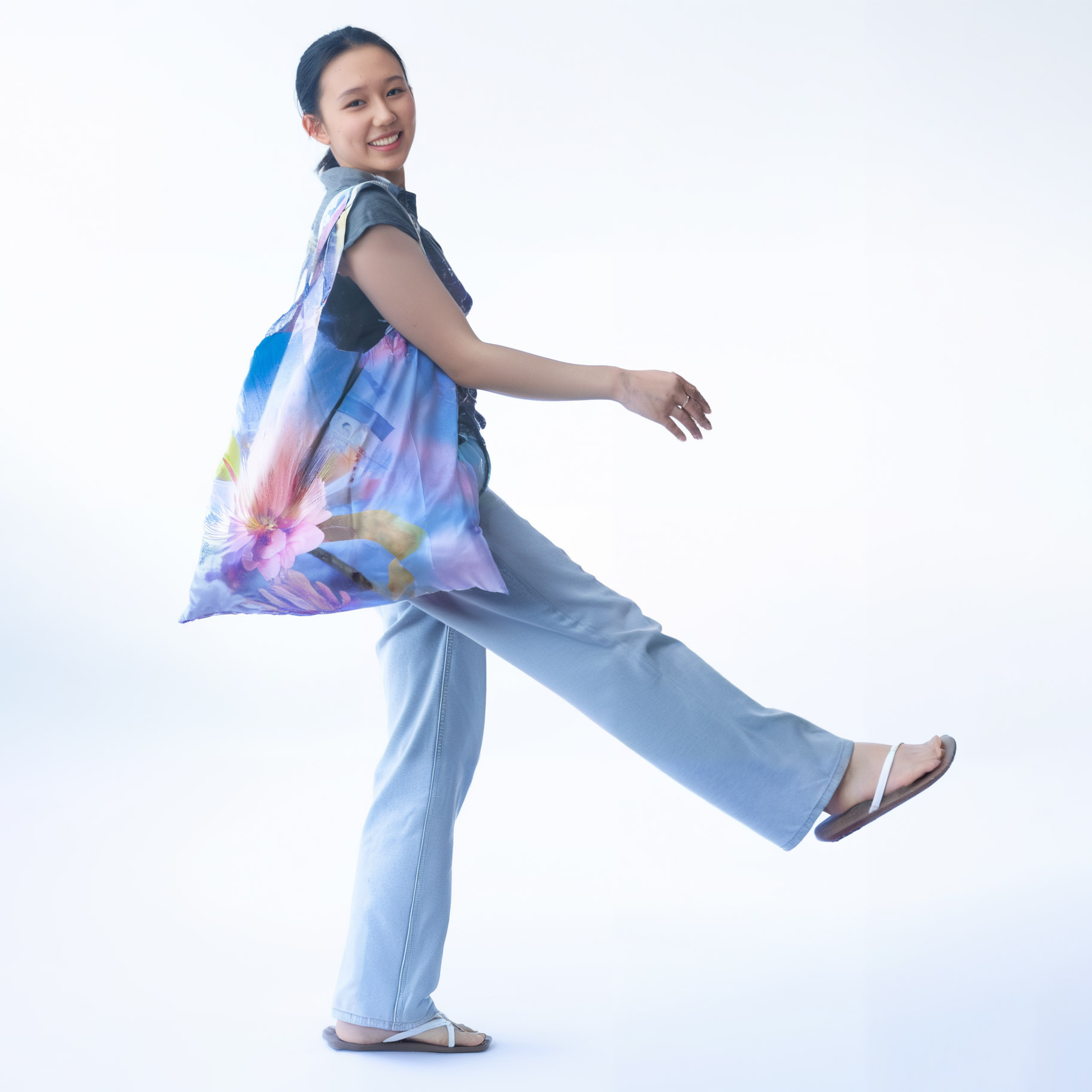 Watercolor Floral Fantasy Foldable Bags