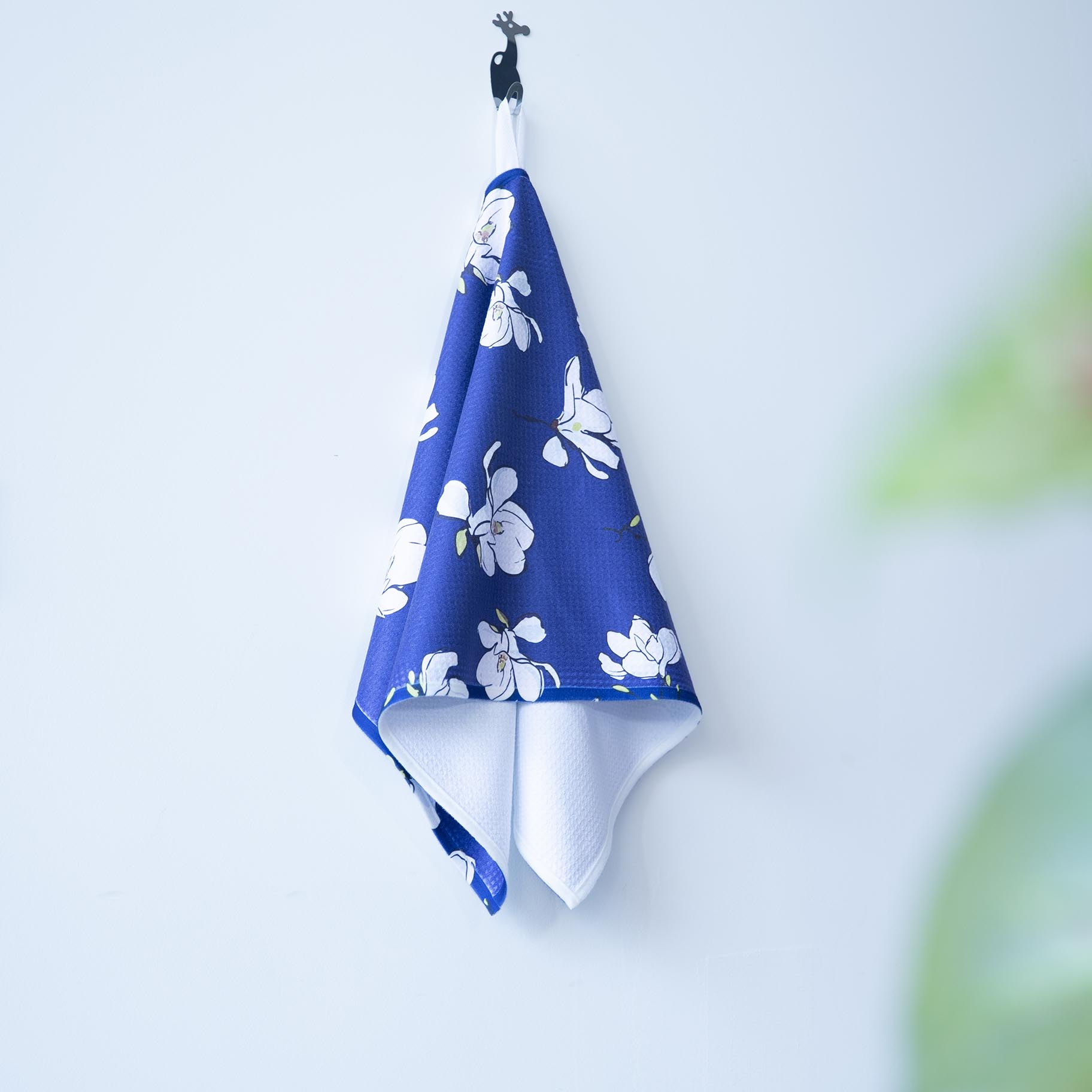 Dark Blue White Blossom Tea Towels